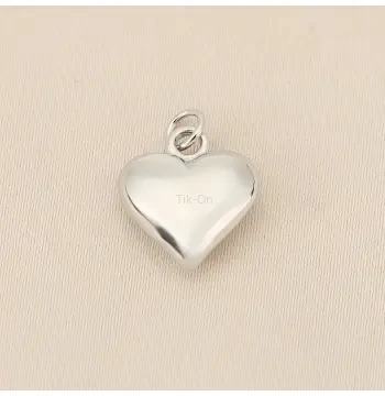 Mini Kalp Charm – Gümüş Kaplama Çok Amaçlı Takı Aparatı Adet Olarak Satılmaktadır